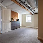 Swepson Guesthouse King Sleep42 15Br 10Ba 22Beds