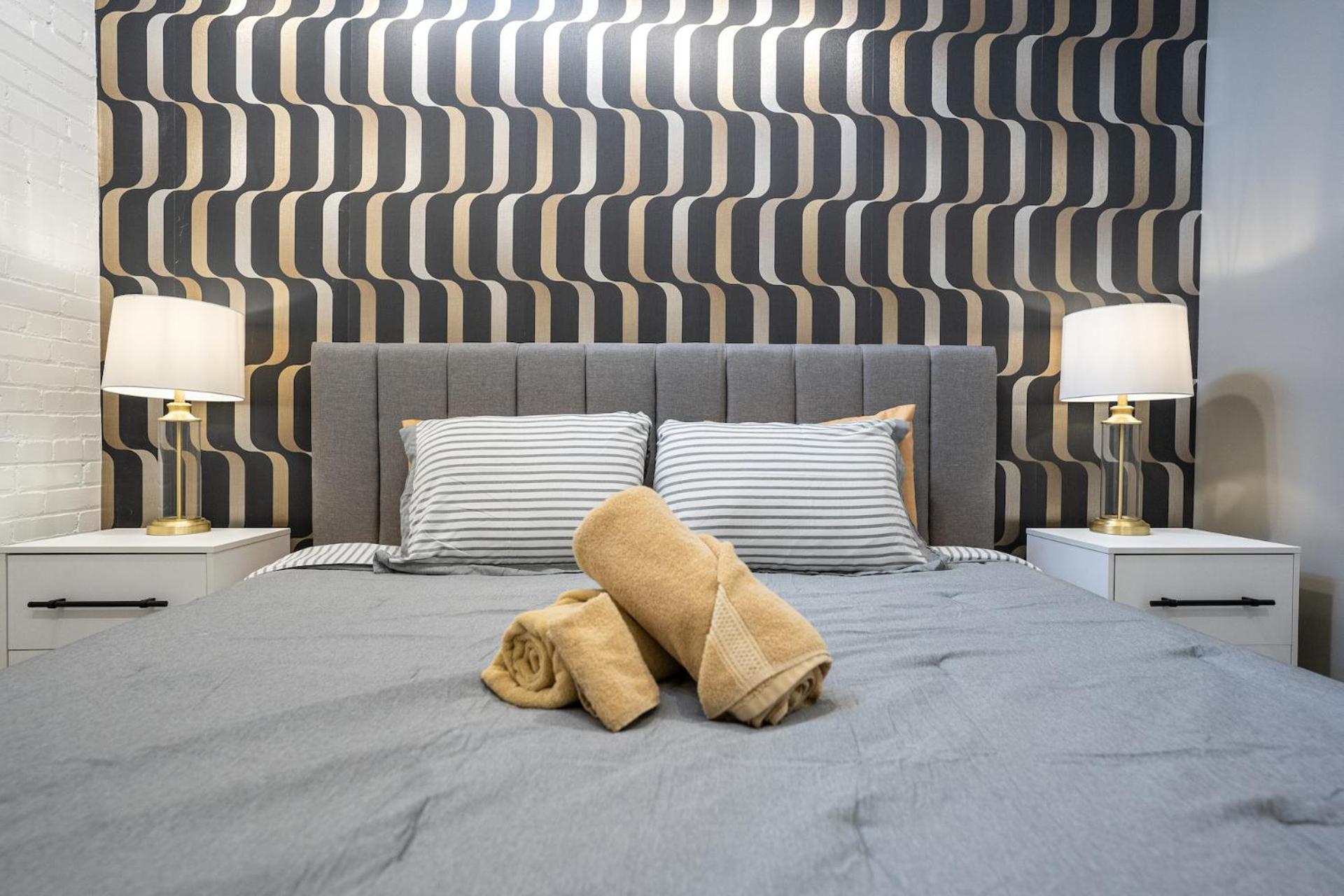 Swepson King Sleep42 15br 10ba 22beds * Louisville